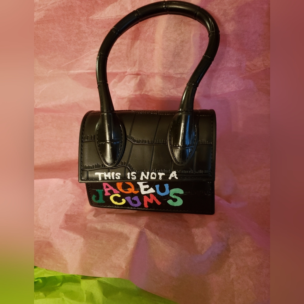 Wristlet
